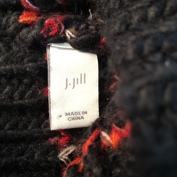 Scarf and Hat Set! Gorgeous, Soft J. Jill Infinity Scarf and Pom Pom Hat Set - Picture 7 of 8